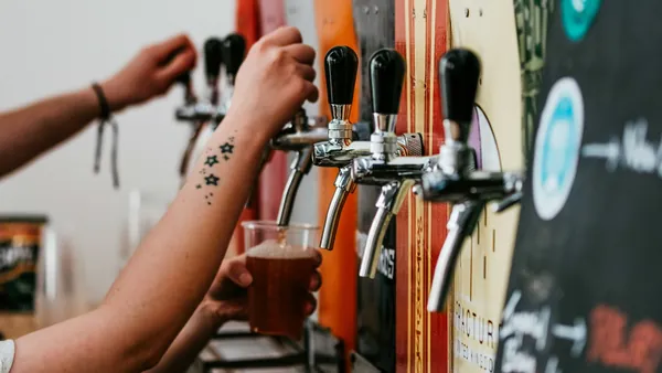 Cervezas en Praga, República Checa