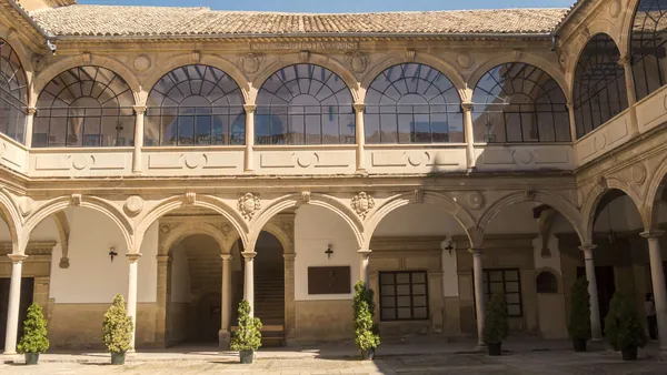visita guiada Baeza Imprescindible Jaen