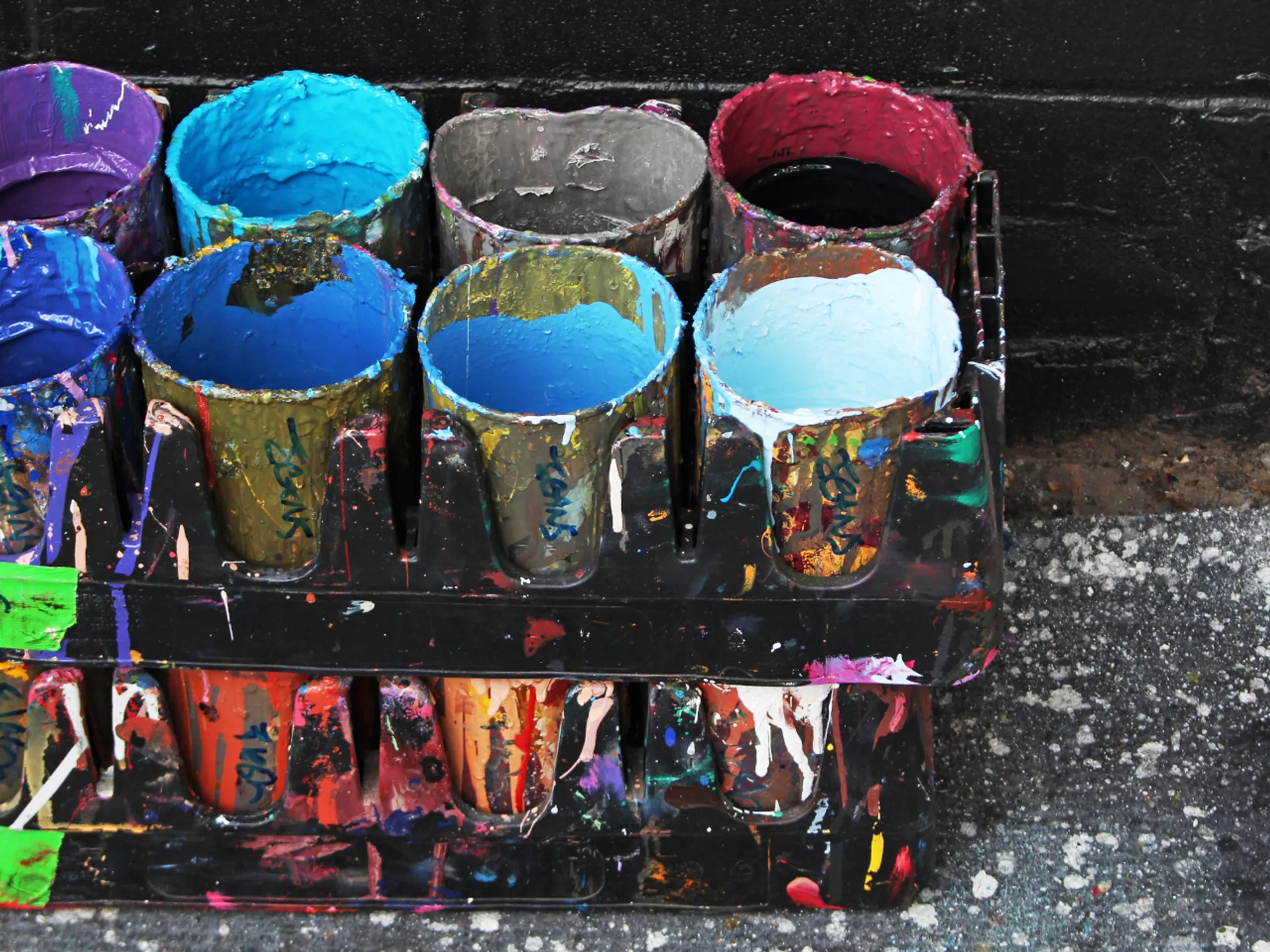 Botes de pintura en Bushwick - Barrio de Bushwick - Qué ver en Nueva York - Guía de Viajes Nueva York - Buendía Tours
