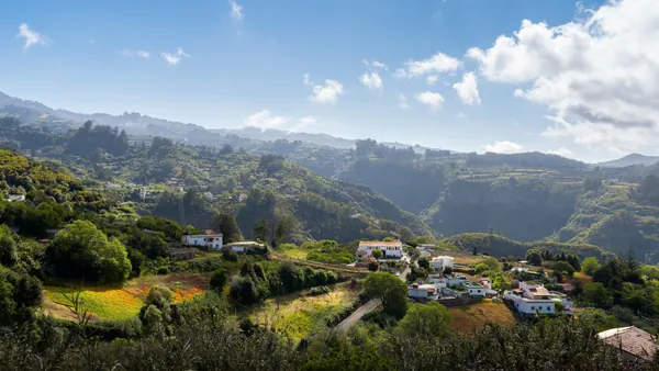 En Valleseco, además de observar la grandeza natural de la isla, tendremos tiempo para comer.