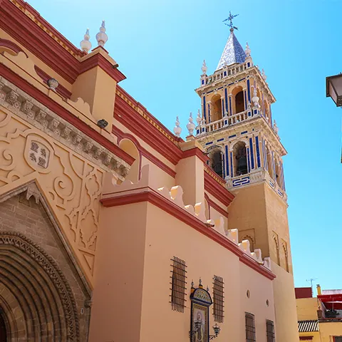 Iglesia de Santa Ana - Qué ver en Sevilla - Guía de viaje Sevilla - Buendía Tours