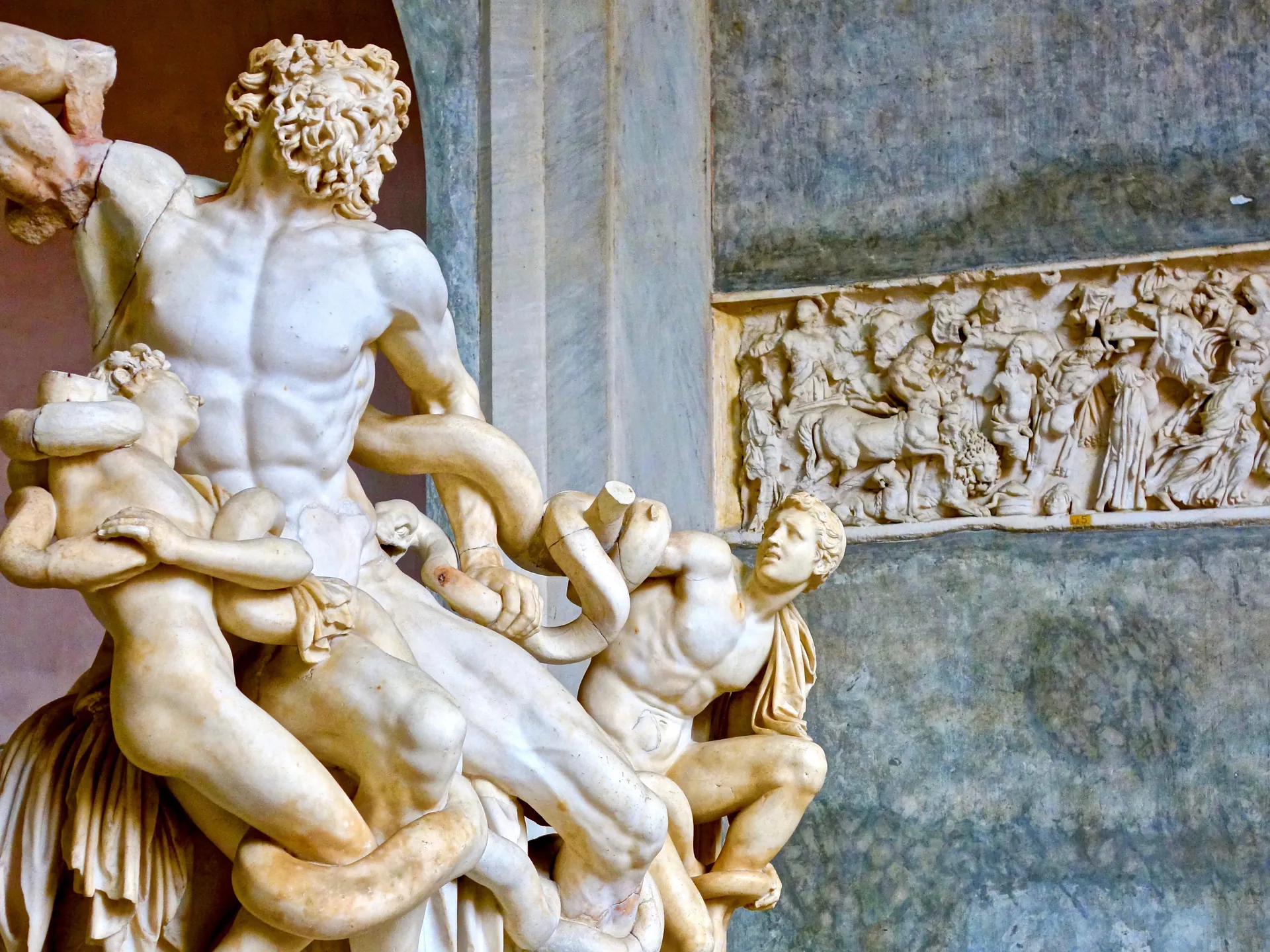 Escultura de Zeus en el Museo Vaticano de Roma