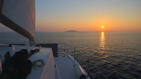 atardecer-paseo-barco-cena-bebida_3.jpg