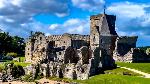 vista exterior abadía de inchcolm escocia
