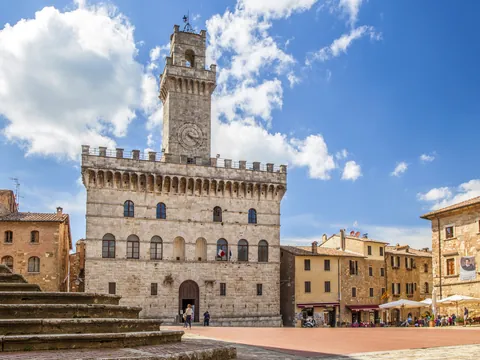 tour Pienza Montepulciano Montalcino desde Siena Cata Vino Brunello Toscana visita guiada español Italia