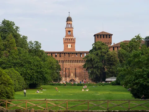Entrada al Castillo Sforzesco de Milán con audioguía