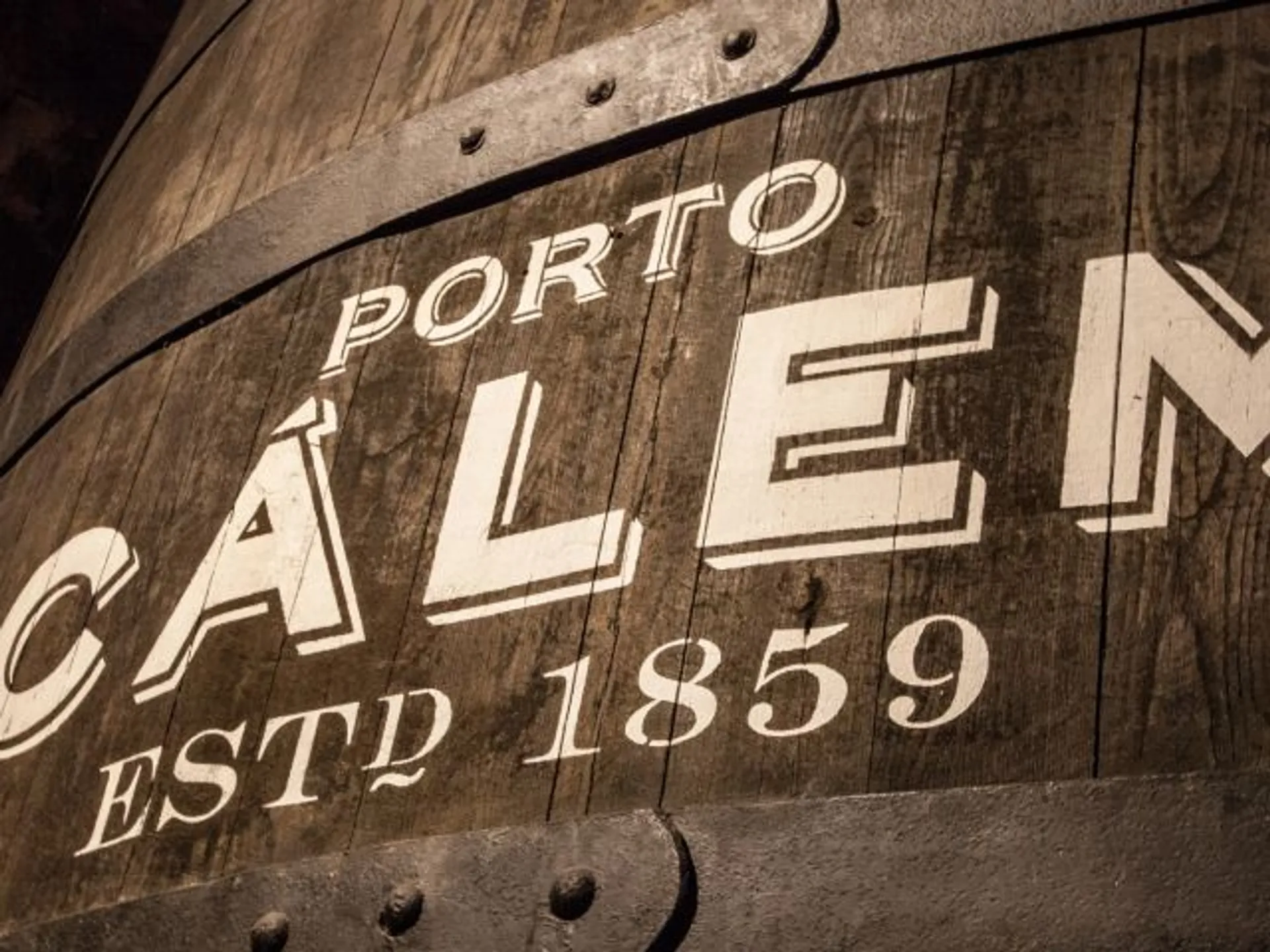 Bodegas Cálem - Las mejores Bodegas de Oporto - Blog - Buendía Tours
