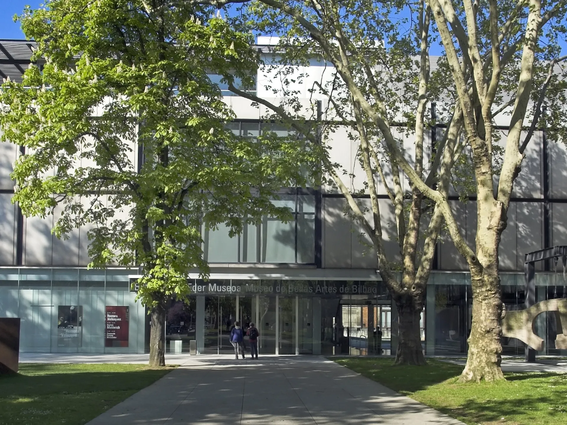 Entrada del Museo de Bellas Artes de Bilbao - Museo de Bellas Artes - Museos de Bilbao - Qué ver en Bilbao - Guía de Viajes Bilbao - Buendía Tours