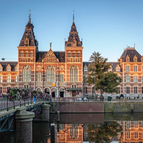 Rijksmuseum uno de los mejores museos de Ámsterdam