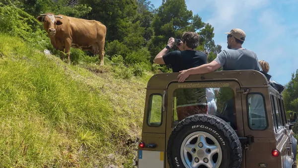 tour Completo Madeira 4x4 excursión español desde Funchal Todoterreno