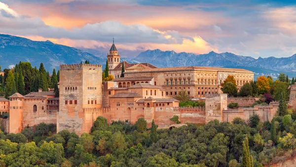 Conjunto Alhambra visita Audioguia Tarjeta City Pass Granada