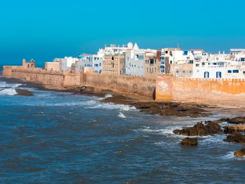 Vista panorámica de la medina de Essaouira junto al Atlántico, Patrimonio UNESCO