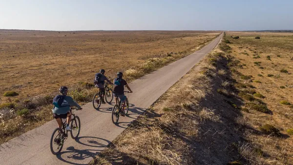 tour Mountain Bike Pedralva alquiler Bicicleta Carrapateira MTB Algarve