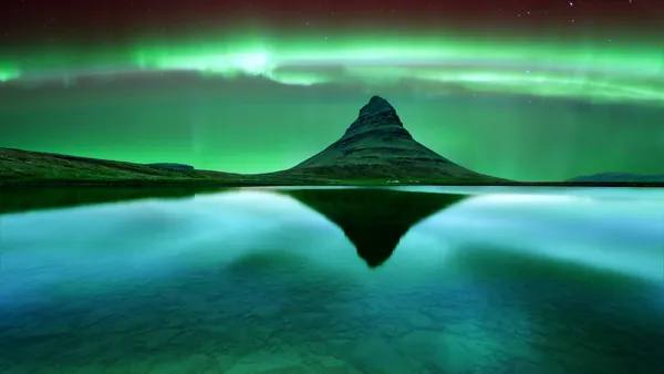 Combinado Avistamiento Ballenas y Auroras Boreales Reykjavik Buendía