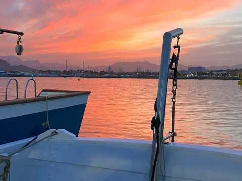 Bonito atardecer en la zona mallorquina de Alcudia