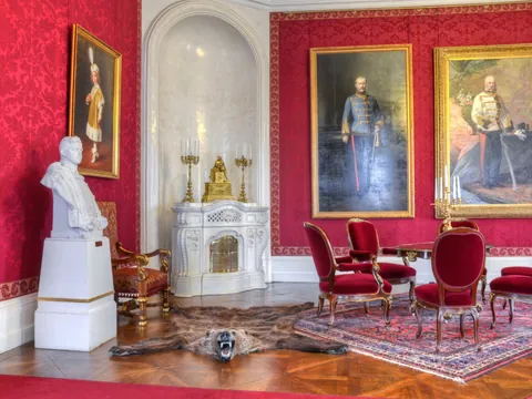 Estancia interior del Palacio de Sissi a pocos km de Budapest.