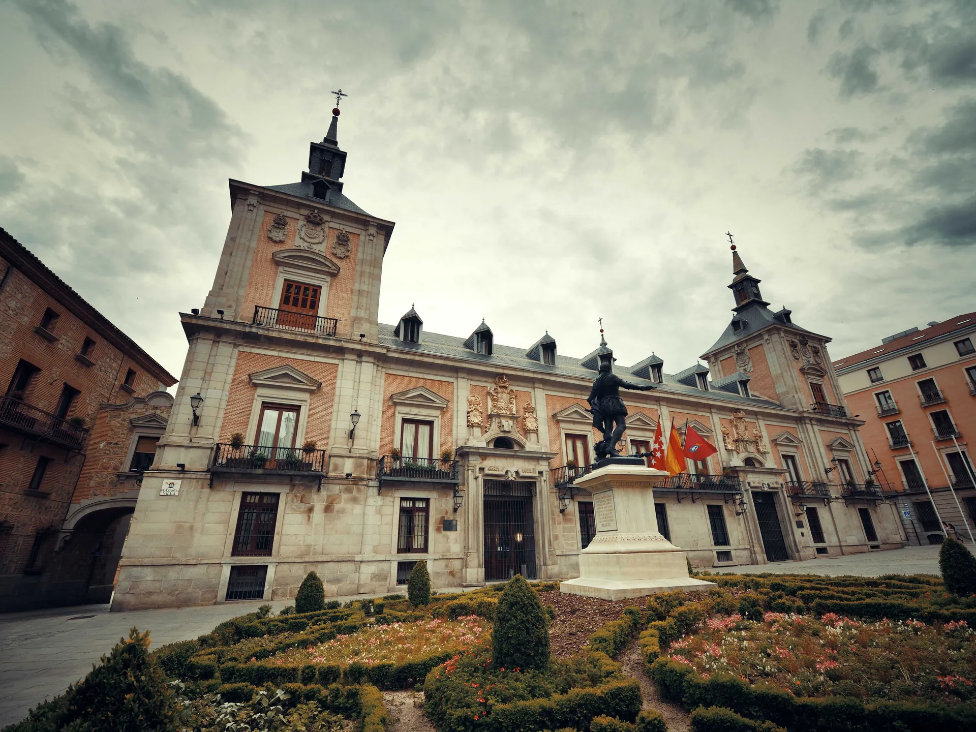 Casa de la Villa - Antiguo Ayuntamiento de Madrid - Guía de Viaje Madrid - Buendía Tours 