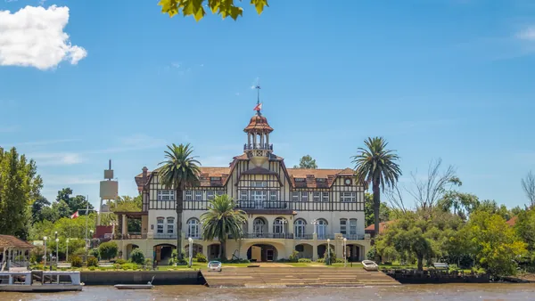 club-remo-paseo-barco-cinco-rios-delta-tigre.jpg