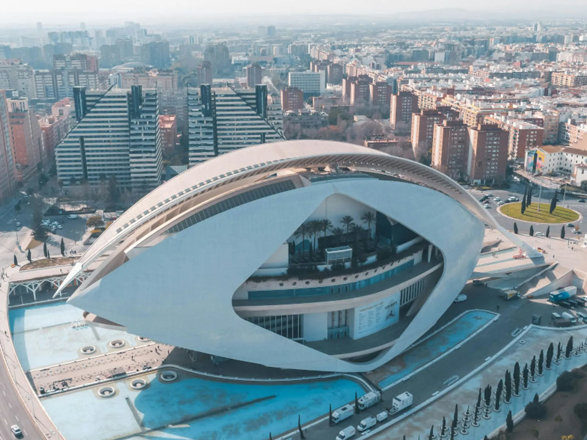 Opciones de transporte para llegar a la Ciudad de las Artes y las Ciencias de Valencia