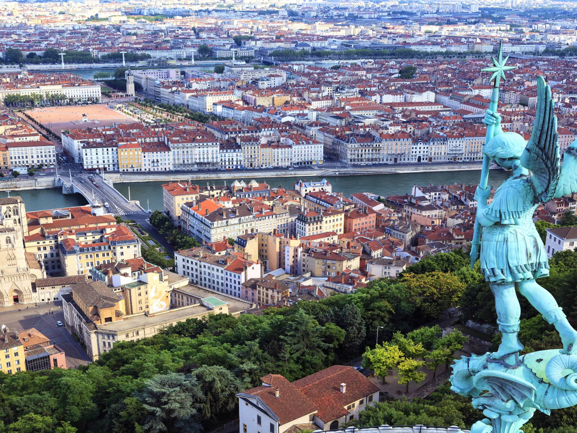 Lyon - 10 destinos infravalorados para visitar en Europa - Blog - Buendía Tours
