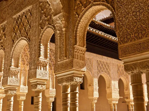 Arcos Moros Corte Leones visita Alhambra Audioguia Tarjeta City Pass Granada