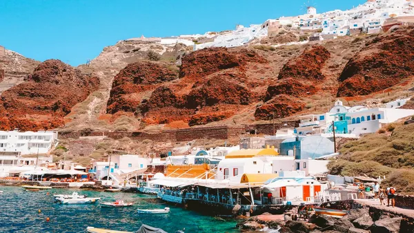 Crucreo islas Volcanicas Santorini paseo en barco Tradicional Griego Nea Kameni Volcan Palea Kameni Hot Spring Thirassia Grecia