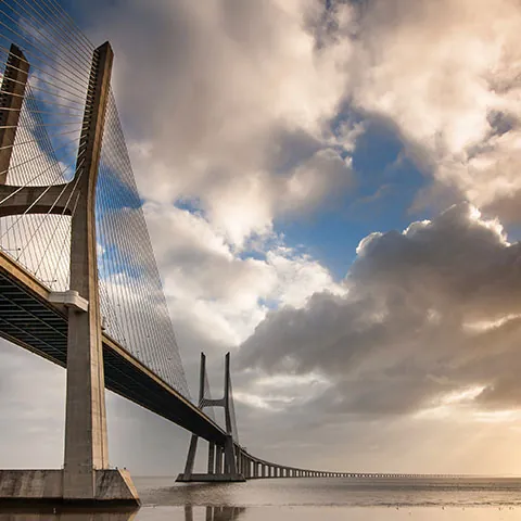 Puente Vasco da Gama -Guía de viaje Lisboa