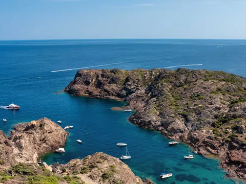 excursión catamarán Cabo Creus Cap Creus Roses Cataluña