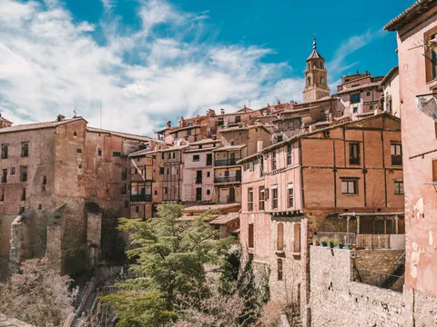 free tour Albarracin Imprescindible visita guiada gratuita en español Pueblo Medieval Murallas Teruel Aragon
