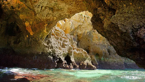 Grutas Ponte da Piedade