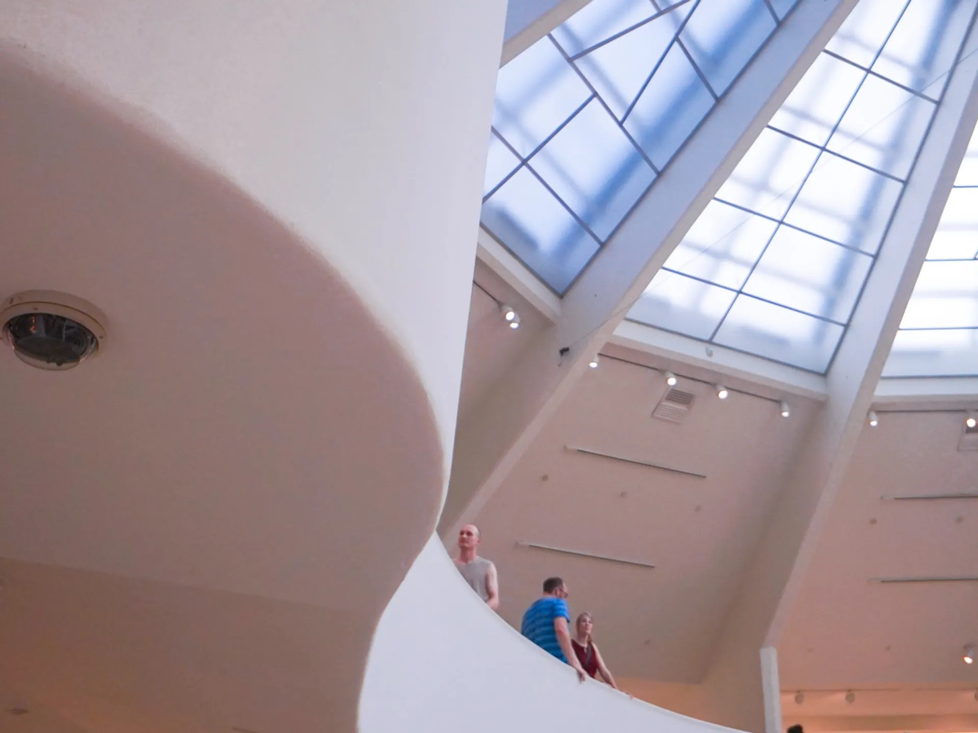 Vista del interior del Museo Guggenheim - Museo Guggenheim de Nueva York - Museos de Nueva York - Qué ver en Nueva York - Guía de Viajes Nueva York - Buendía Tours