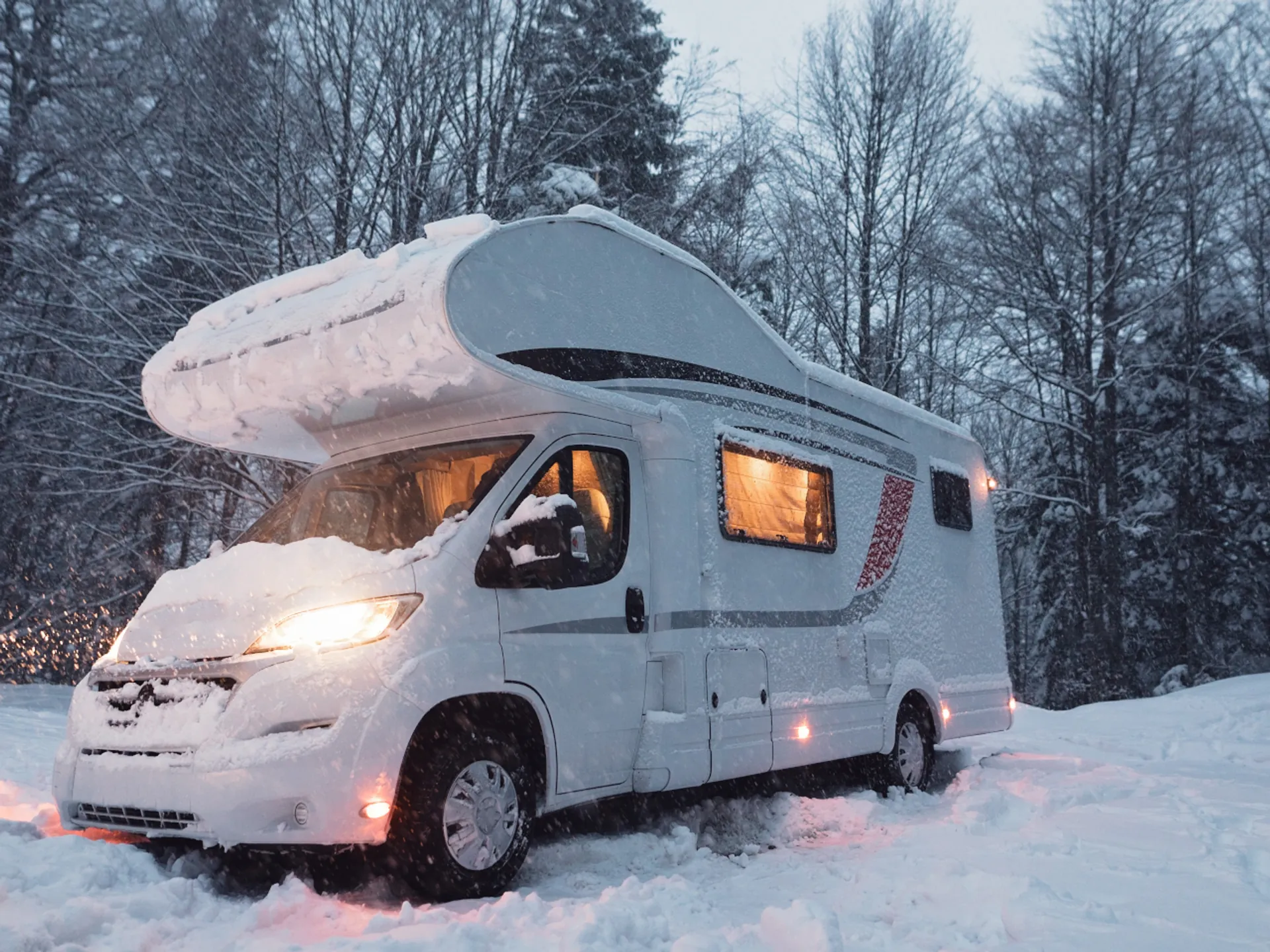 Camping y autocaravanas en Sierra Nevada - Dormir en Sierra Nevada - Guía de Viajes Sierra Nevada - Buendía