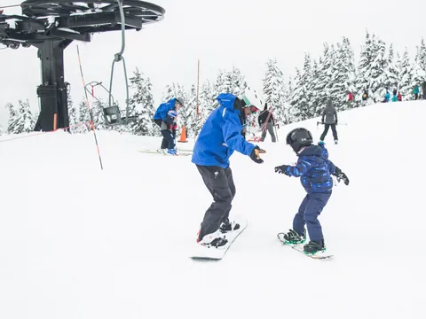 Monitor Ski clase privada Snowboard clase Particular esquí Baqueira