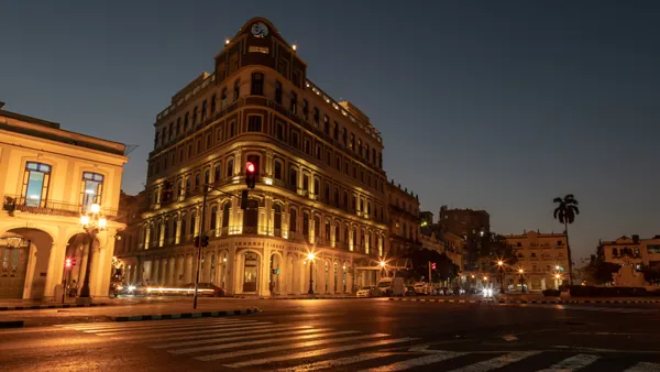 Icónico hotel Saratoga en La Habana, Cuba