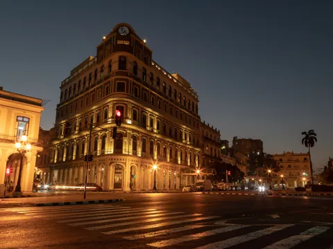 Icónico hotel Saratoga en La Habana, Cuba