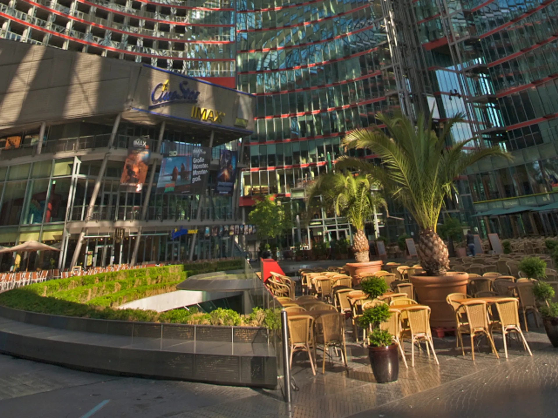 Potsdamer Platz - Qué ver en Berlín - Guía de viaje Berlín - Buendía Tours