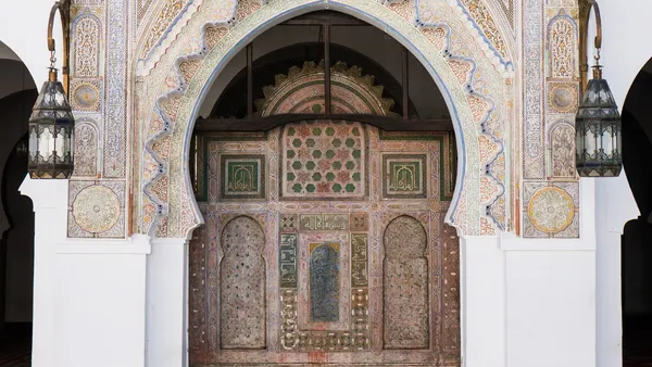 Mezquita Quaraouiyine visita guiada Medina Fez Marruecos