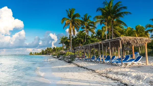 hamacas-playa-cayo-blanco.jpg