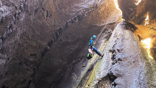 Barranquismo Tenerife Barranco Carrizales Parque Rural Teno experiencias Actividades islas Canarias