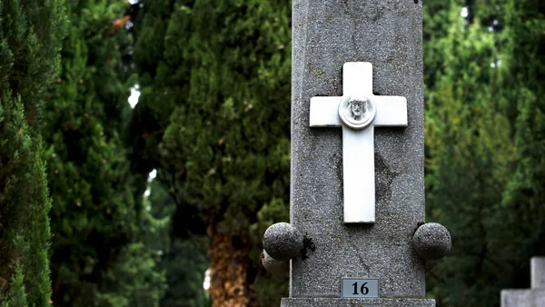 tour-bici-cementerio-santa-isabel-vitoria