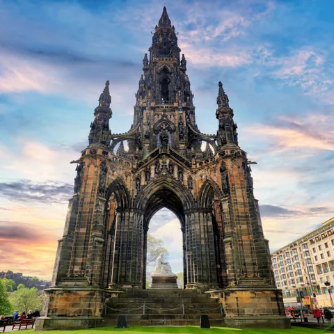 Vista del Monumento a Scott - Monumento a Scott - Qué ver en Edimburgo - Guía de Viajes Edimburgo - Buendía Tours