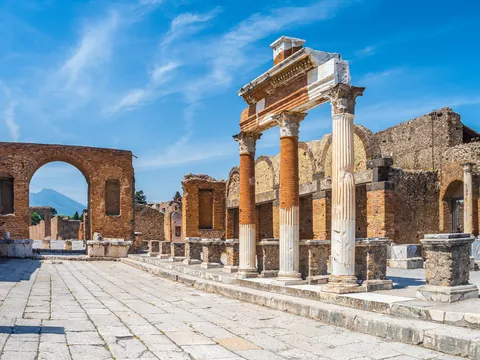 Ruinas Pompeya visita a Nápoles y excursión a Pompeya visitas guiadas y excursiones en español en Nápoles