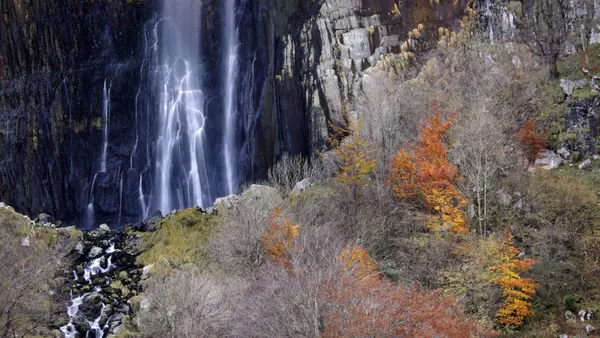 Qué hacer en el Valle del Asón entre cuevas, ríos y aventura en plena naturaleza de Cantabria