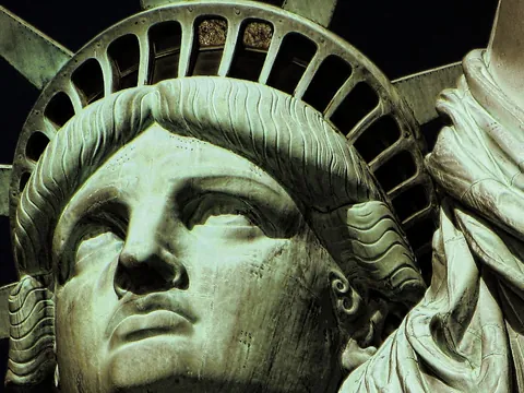 Visita a la Estatua de la Libertad y la isla Ellis con ferry