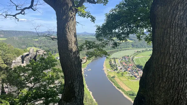 Vista aérea miradores Bastei Parque Nacional Suiza Sajona