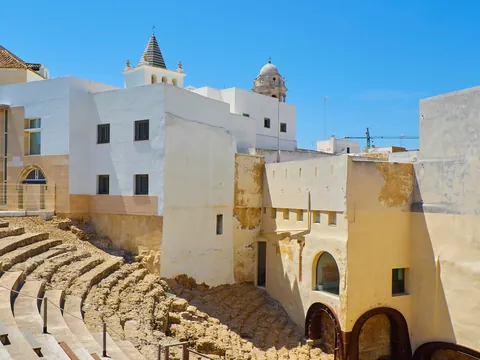 tour privado Cádiz a la Carta visita guiada Barrio Populo Teatro Romano