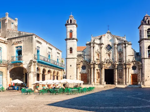 recorrido-habana-vieja-catedral.jpg