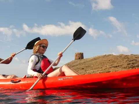 excursión Kayak Playas isla Colom Sa Torreta Snorkel alquiler Canoa alquiler Kayak Es Grau Baleares Menorca