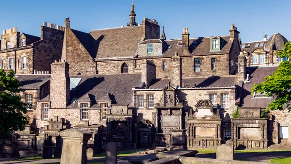 Cementerio de Greyfriars (Greyfriars Kirkyard) en Edimburgo, Escocia