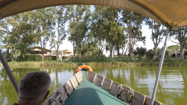 Paseo en barca tradicional por la Albufera de Valencia
